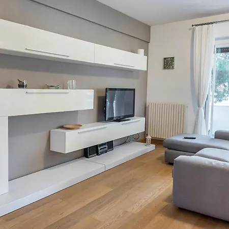 M363 - Marcelli, Nuovo Trilocale Con Terrazzo